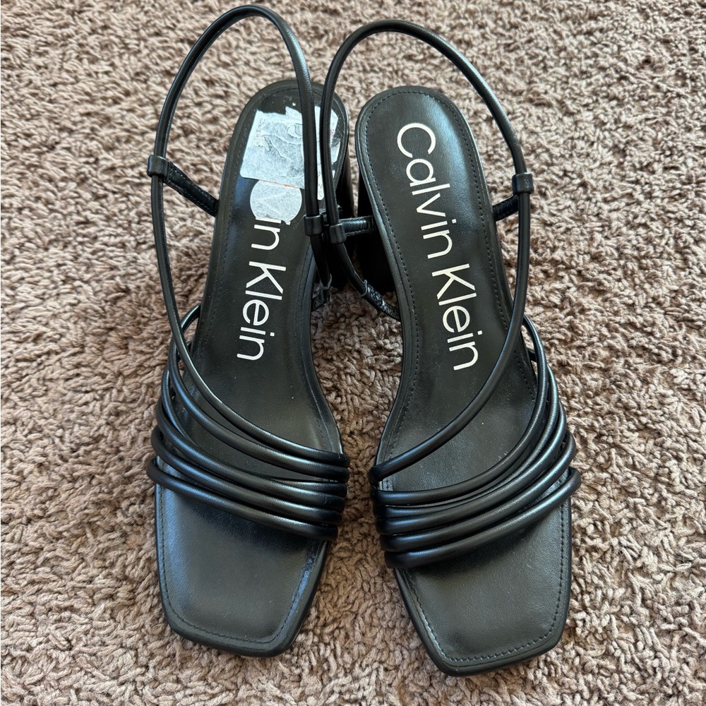 Calvin Klein Holand Black Chunky Heel Sandals Faux Leather Strappy 11 NEW $79 - Picture 3 of 9